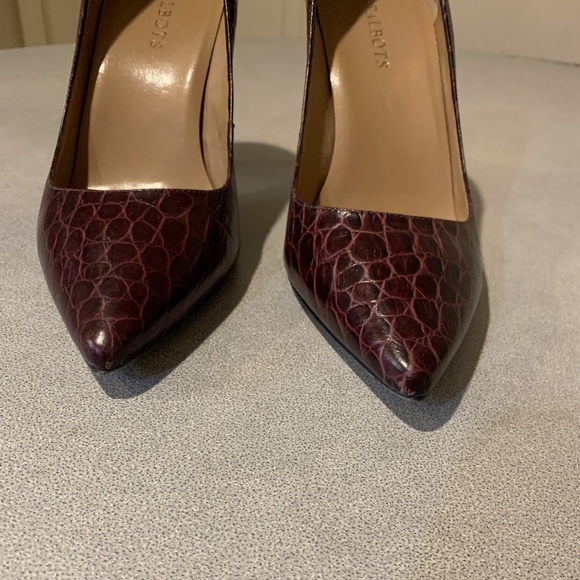 Talbots Burgundy Croc Print Leather Pumps sz 8.5 B - Picture 2 of 6